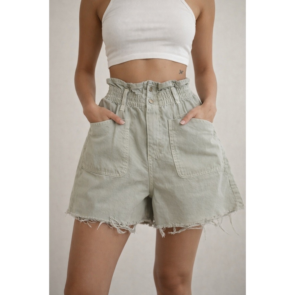 Zara Shorts Womens Size 0 Sage Green Paperbag Waist Raw Hem Denim